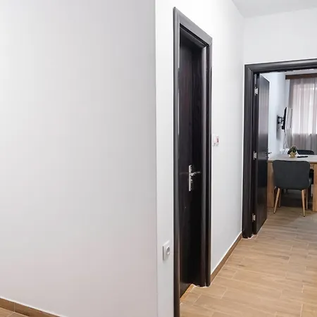 Aparatment Riverside 2