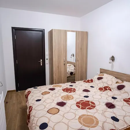 Διαμέρισμα Aparatment Riverside 2 *