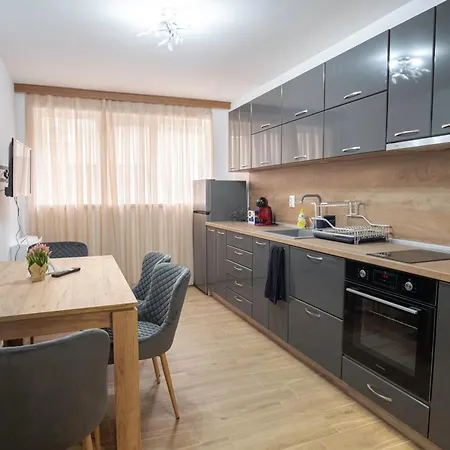 Διαμέρισμα Aparatment Riverside 2 *